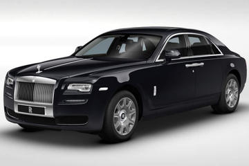 Private Arrival Transfer in a Luxury Rolls Royce from Heathrow Airport to Central London