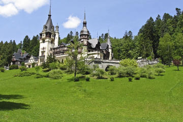 Small-Group Castle, Canyon and Sparkling Wine Day Trip from Brasov