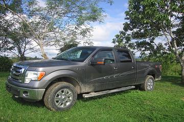 International Airport Shuttle to San Ignacio and Cave Tubing from Belize City