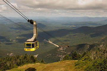 Day Trip Full Day White Mountain Tour with Cannon Mountain Aerial Tram near Manchester, New Hampshire 