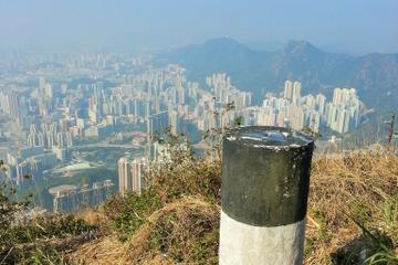 Hong Kong Small-Group Hiking Tour: Life of Local Communities Beneath Kowloon Peak