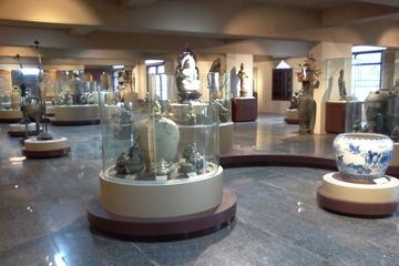 Da Nang city tour with marble mountains and Museum of Buddhist antiques