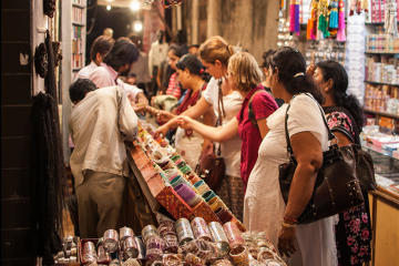 Private Full Day Guided Tour of Old and New Delhi