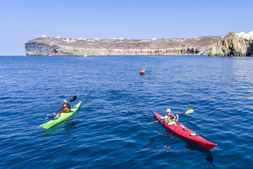 Sea Kayaking Tour in Santorini from Mesa Pigadia
