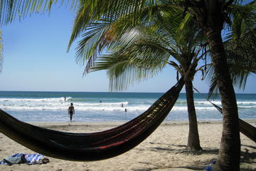 Overnight Manuel Antonio National Park Hiking and Zipline Tour