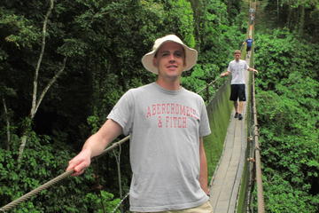 Running and Hiking Tour to Manuel Antonio
