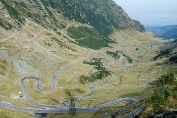 From Brasov: Private Tour to Transfagarasan Road and Sibiu
