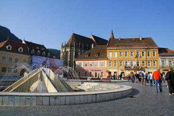 Full-Day Trip from Sibiu to Famous Dracula Castle in Bran and Brasov City Tour Including Black Church Visit