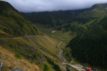 Sibiu Full-Day Tour: Hike to Glacial Lake Balea Lac