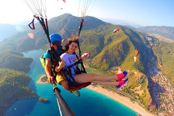 3-Hour Paragliding Experience in Fethiye with Hotel Pickup