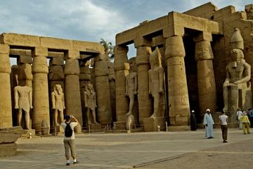 Explore Egypt from Cairo: 6-Night Trip including Nile Cruise from Aswan