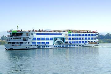 Explore Egypt from Cairo: 7-Night Trip including Nile Cruise from Luxor