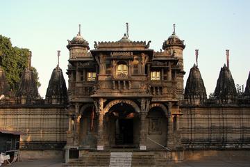 Ahmedabad Private City Tour Including Local Night Market