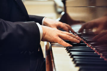 Romantic Chopin Piano Concert