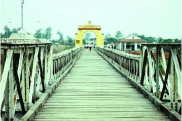 Demilitarized Zone Day Trip from Hue