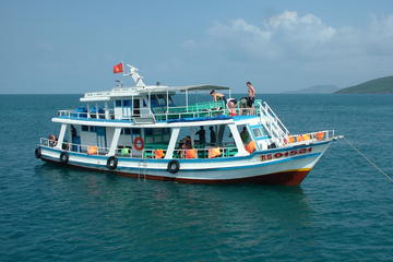Phu Quoc Islands Day Trip Including Snorkeling and Sunset Fishing