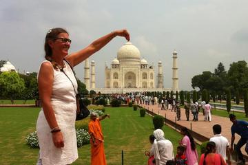 3-Day Private Taj Mahal Agra Jaipur Tour From Delhi with Fatehpur Sikri