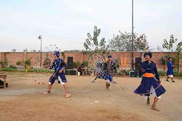 Evening tour to Sadda Pind with dinner and Transfer from Amritsar