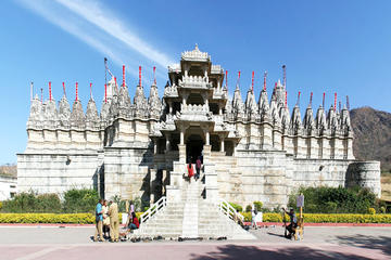 Half-Day Tour of Ranakpur Jain Temple from Udaipur