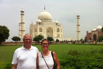 Private 2 Days Sunrise Tajmahal Agra tour with Hotel Meal and flight
