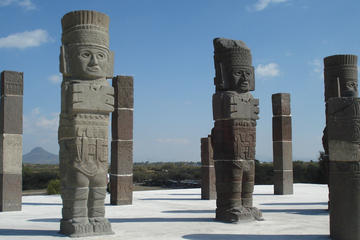 Private tour to Tula and Queretaro from Mexico City