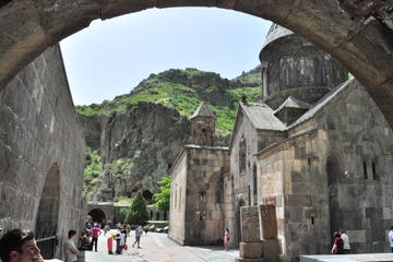 5 Day Tour to Golden Autumn In Armenia