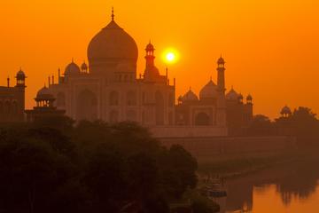 Full Day Taj Mahal & Agra Tour from Jaipur by Car