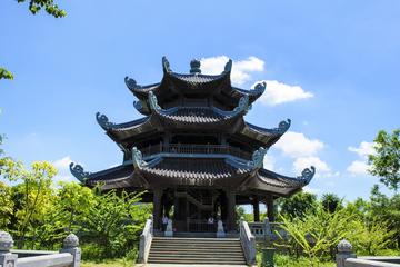 Hanoi Private Day Tour: Bai Dinh Pagoda and Trang An Caves