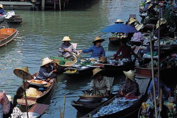 Full-Day Bangkok Tour of Damneon Saduak Floating Market and Thai Village Show