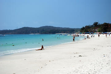 Full Day Koh Larn Island Tour by Boat from Pattaya