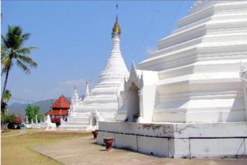 Half Day City and Temples Tour of Mae Hong Son