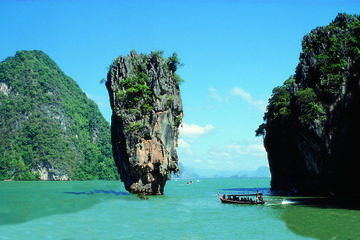 Phang Nga Bay Island Full-Day Sightseeing Tour including Lunch from Phuket