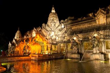 Phuket Fantasea Including Dinner and Transfers