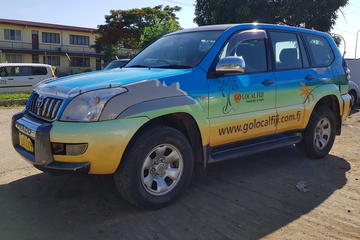 Private Transfer: Nadi Airport to Coral Coast - 1 to 4 Seat Vehicle