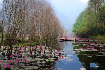 Day Trip to Perfume Pagoda from Hanoi