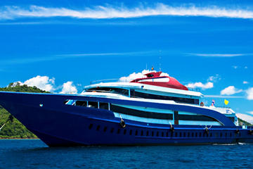 One-Way Arrival Transfer from Phuket Airport to Phi Phi Island by Ferry