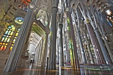 Barcelona Private Tour with Skip-the-Line Access to La Sagrada Familia