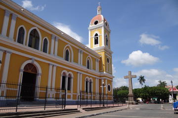 4-Day Tour: Colonial City of Granada from Managua