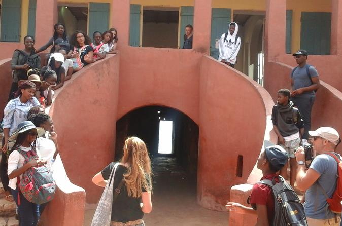 FULL- DAY GOREE AND DAKAR CITY TOUR