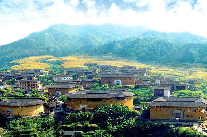 Private day tour to Chuxi Tulou from Xiamen
