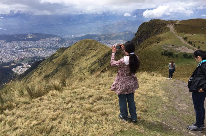 Quito City Tour Including Teleférico and Horse Ride Pichincha Volcano Tour