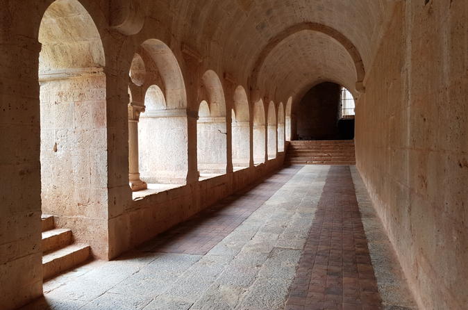 CULTURAL & WINE TOUR