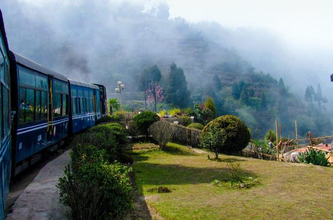 Private 4 Nights - 5 Days Darjeeling Tour