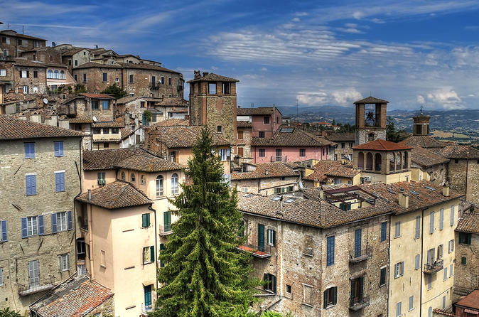 Small-Group Tour: Chocolate Factory, Perugia and Spoleto
