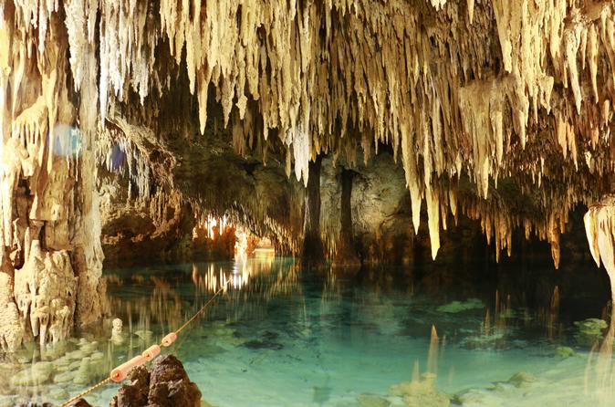 Excursión combinada de descubrimiento 3 en 1: Ruinas de Tulum, buceo en los arrecifes, además de cenotes y cuevas