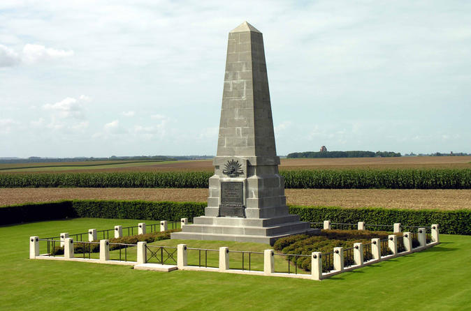 ANZAC Day Memorial Services and Battlefield Tour from Arras and Amiens