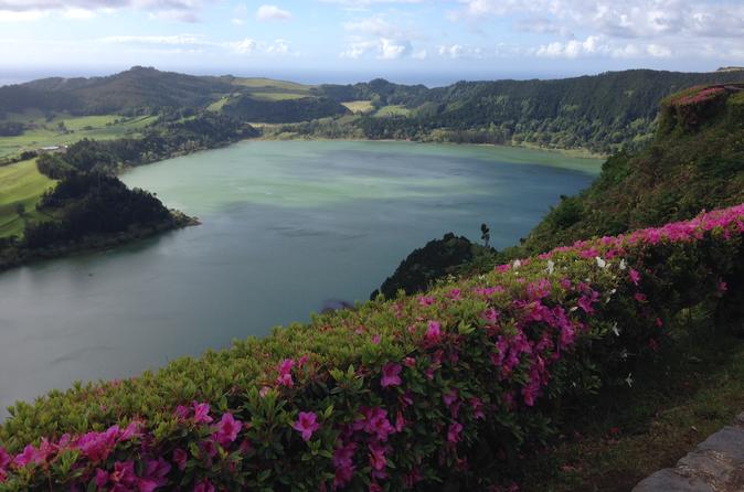 Ganztägige Furnas-Tour: Lake Fumaroles und Thermal-Pools 4x4