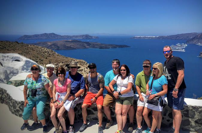 Santorini 5-Hour Island Tour with Wine Tasting
