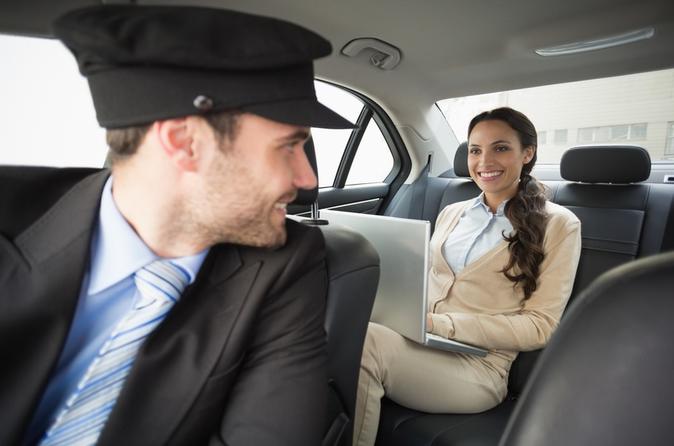 Private Arrival Transfer: Colombo Bandaranayake International Airport CMB BIA to Colombo City