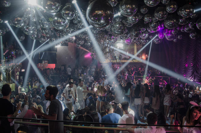 Skip the Line: Palazzo Nightclub Open Bar in Playa del Carmen